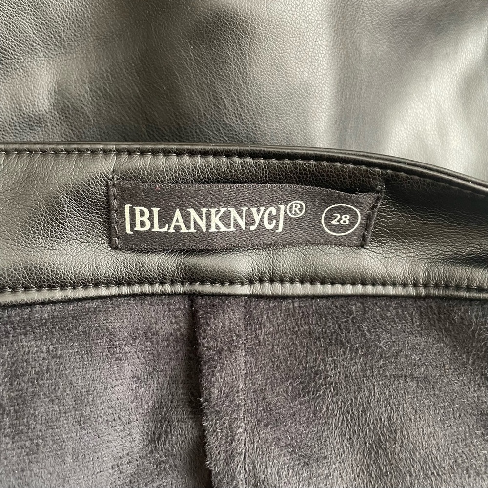 BLANKNYC Faux Leather High Rise SZ 28 Wide Leg Cargo Pants Festival Fall Winter - Picture 5 of 6